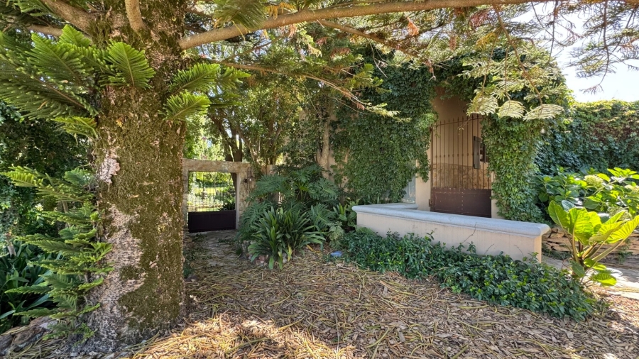 5 Bedroom Property for Sale in Caledon Western Cape